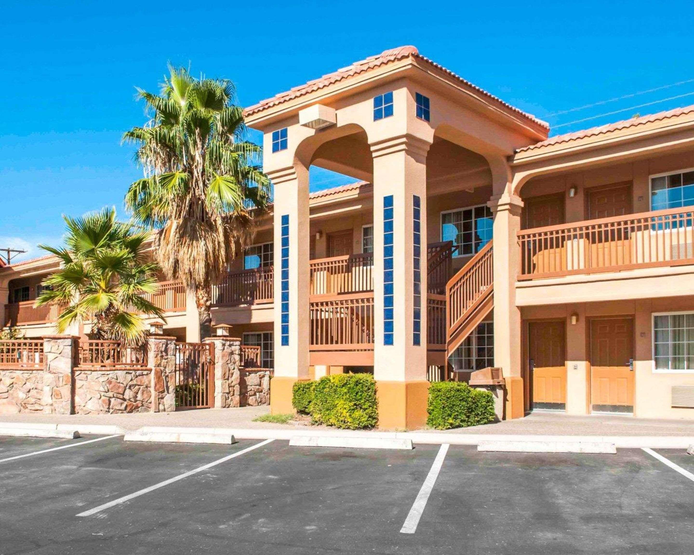 Quality Inn & Suites Las Cruces - University Area Dış mekan fotoğraf