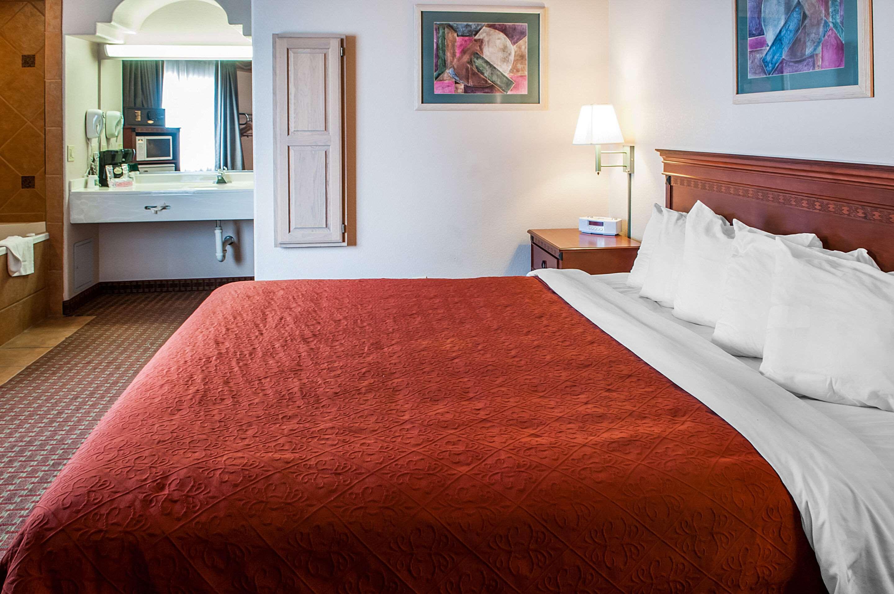 Quality Inn & Suites Las Cruces - University Area Dış mekan fotoğraf