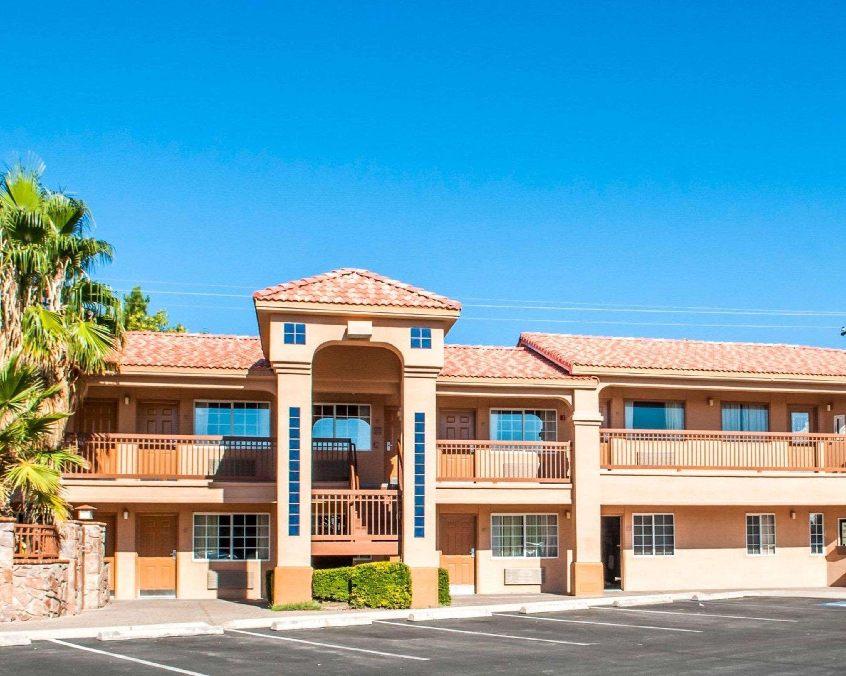 Quality Inn & Suites Las Cruces - University Area Dış mekan fotoğraf