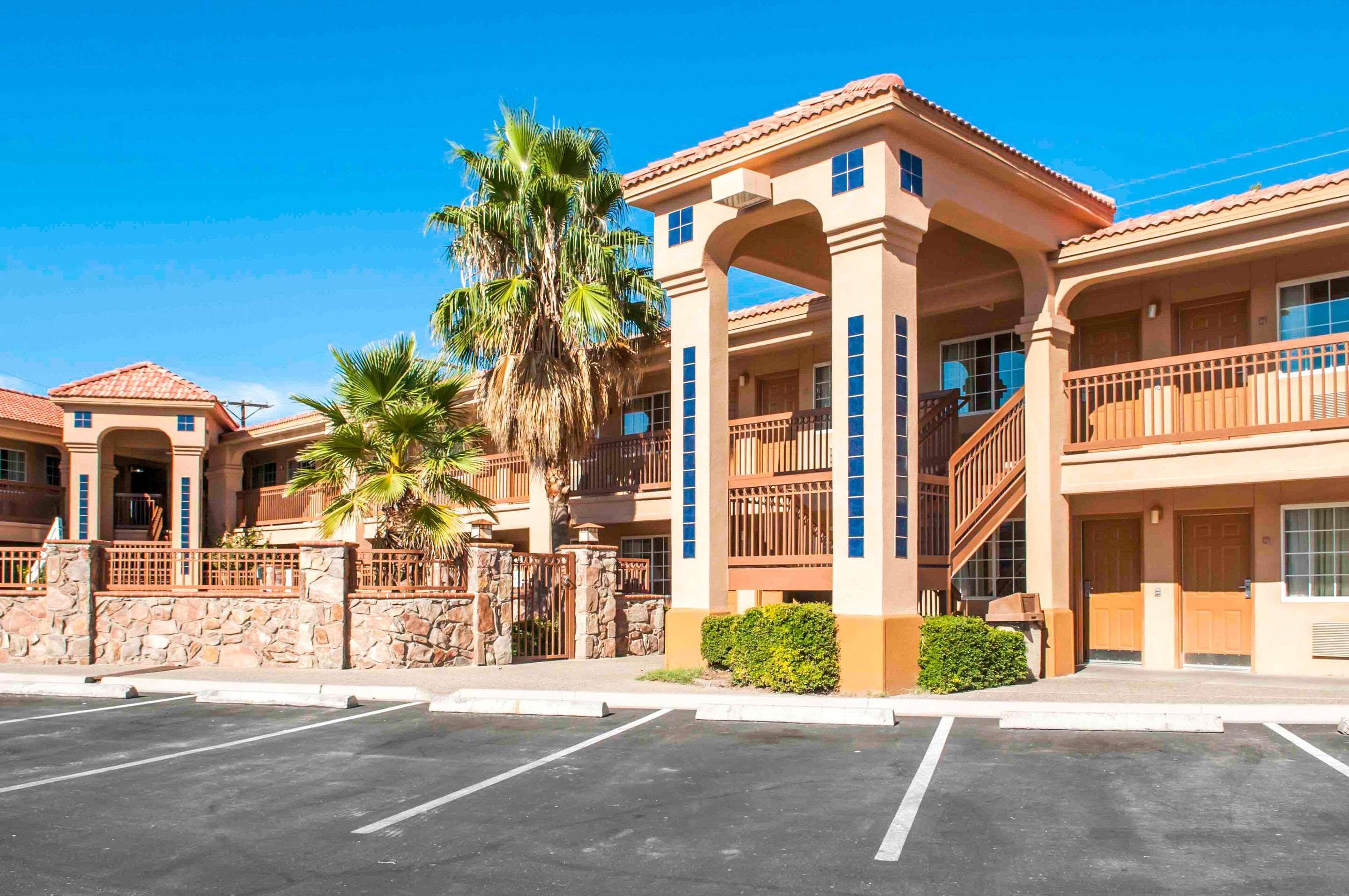 Quality Inn & Suites Las Cruces - University Area Dış mekan fotoğraf