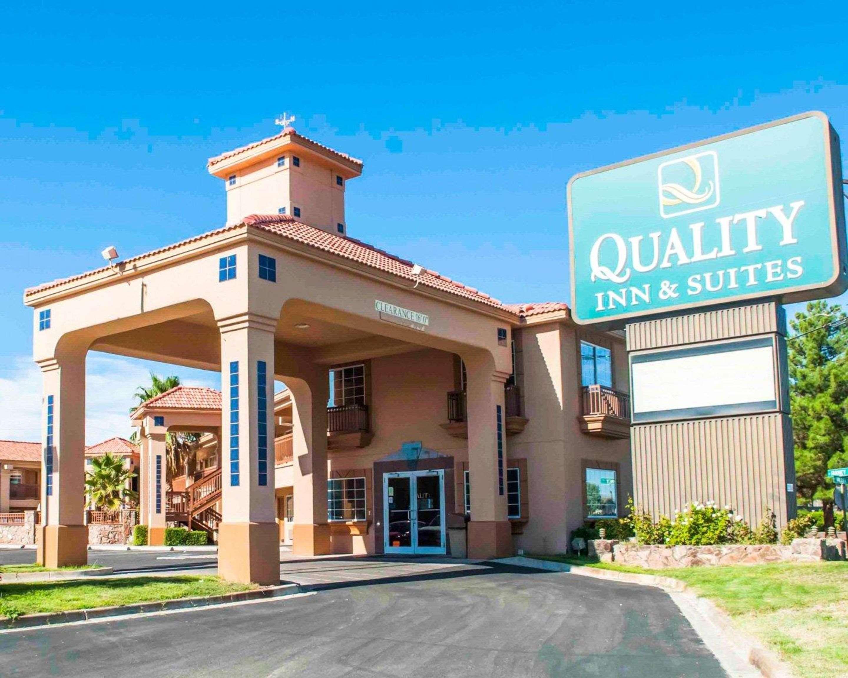 Quality Inn & Suites Las Cruces - University Area Dış mekan fotoğraf