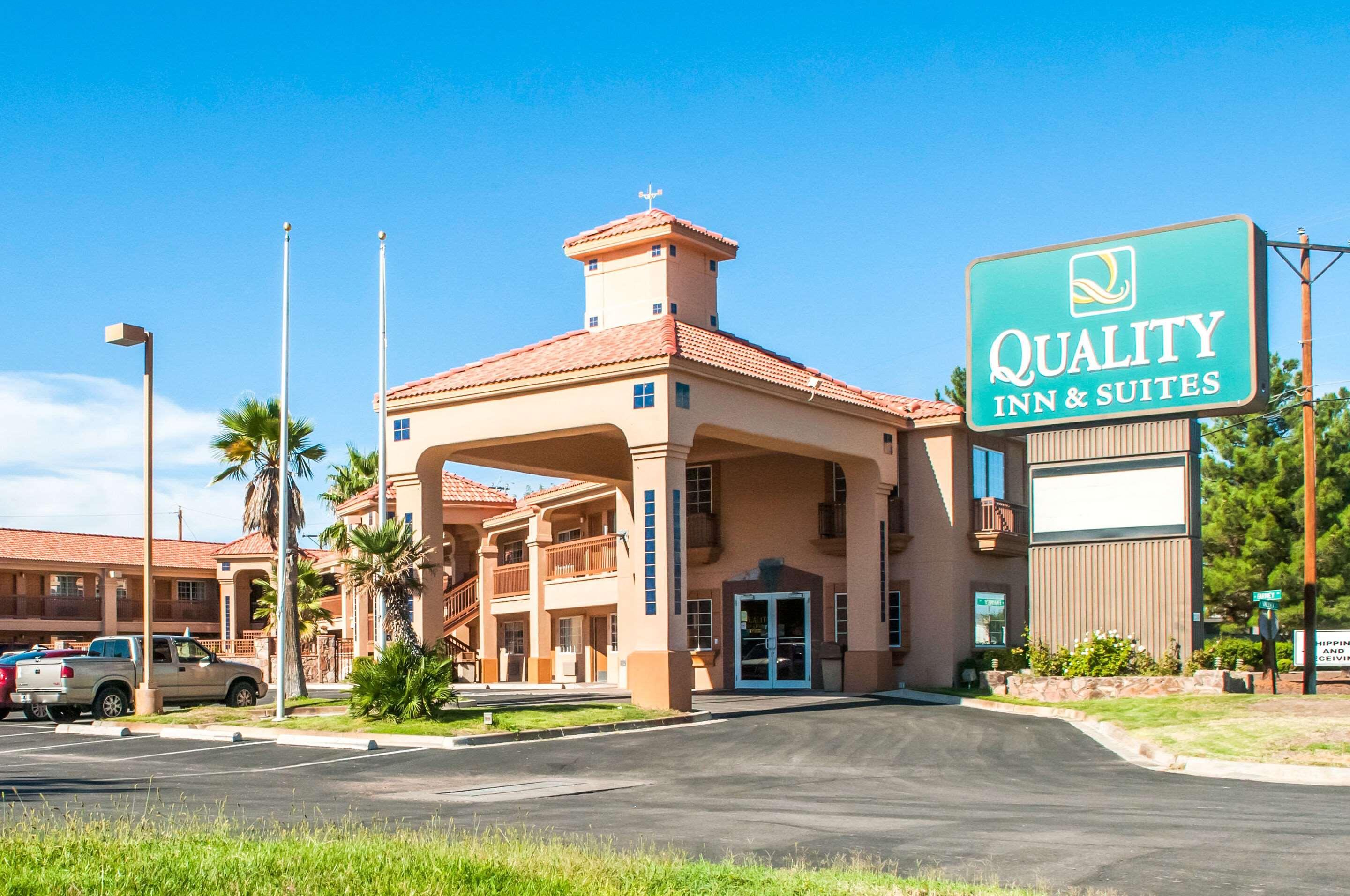 Quality Inn & Suites Las Cruces - University Area Dış mekan fotoğraf